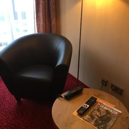 باركهوتيل ليسر فندق