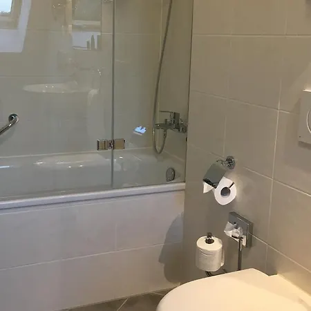 Parkhotel Leiser Hotell