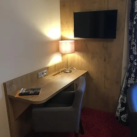 Hotell Parkhotel Leiser